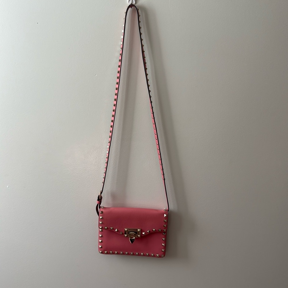 VALENTINO baby pink cross body bag